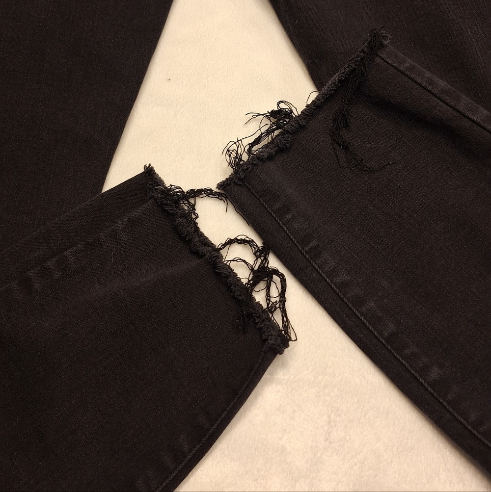 Judy Blue Charcoal Jeans - Picture 8 of 13